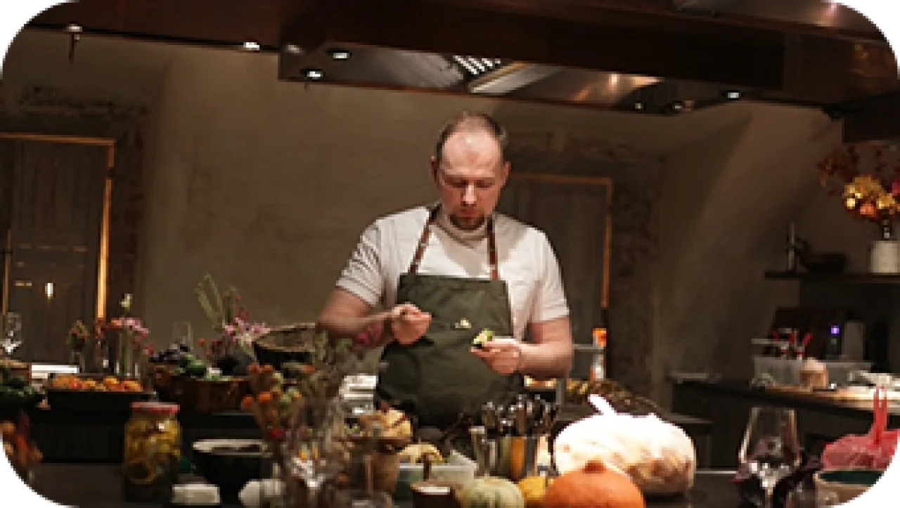 Food Business Hero Mobile